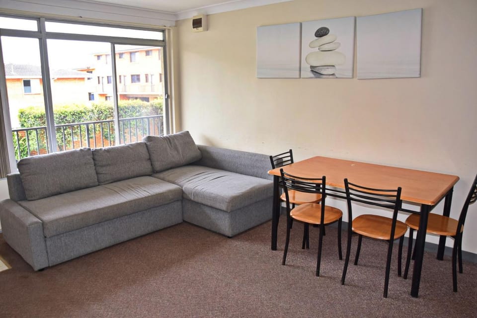 Wards Holiday Flat 8 Apartment in South West Rocks