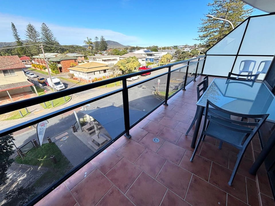 Paragon Apartment 8 - Bring your own linen. Apartment in South West Rocks