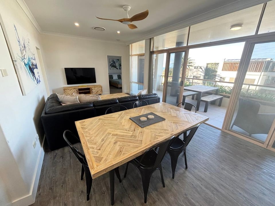 Point Briner 7 - Bring your own linen. Apartment in South West Rocks