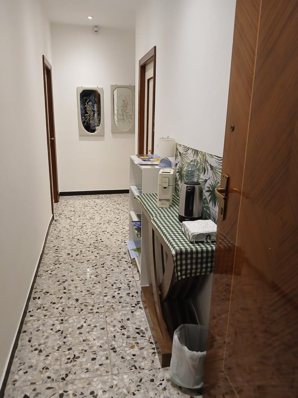 Coffee/tea facilities