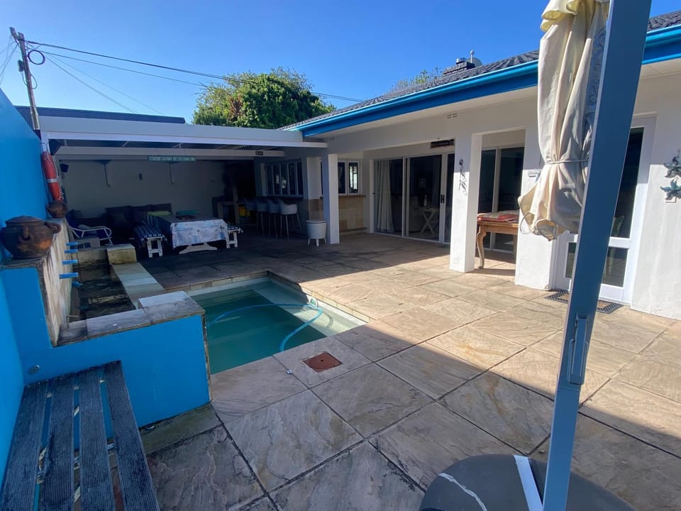 Leisure Isle Beach Home House in Knysna
