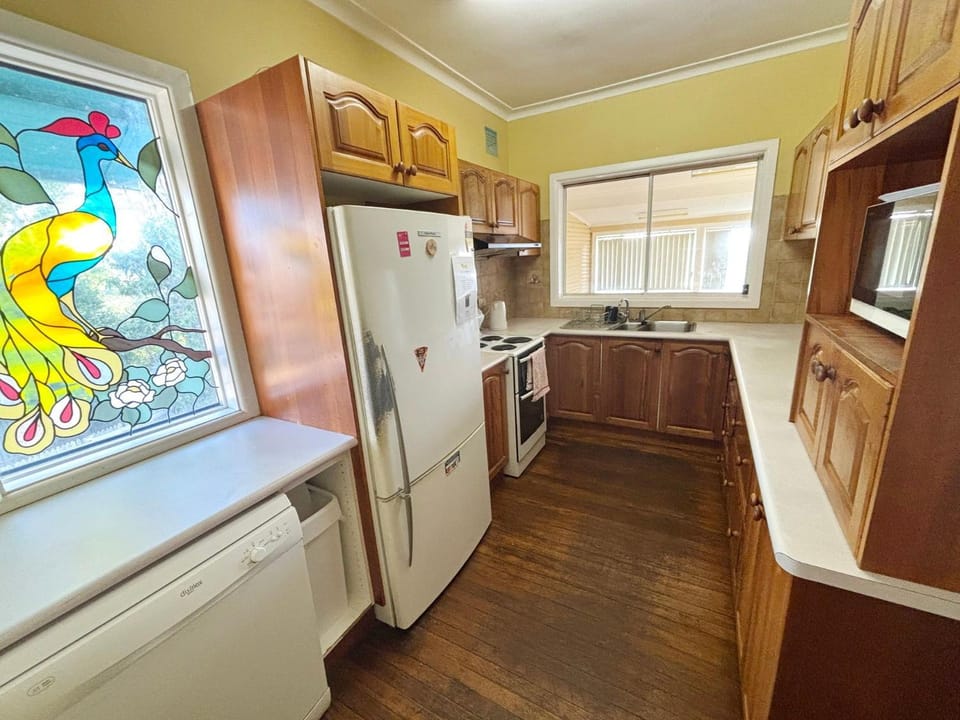 Seamist Cottage - Bring your own linen. House in South West Rocks