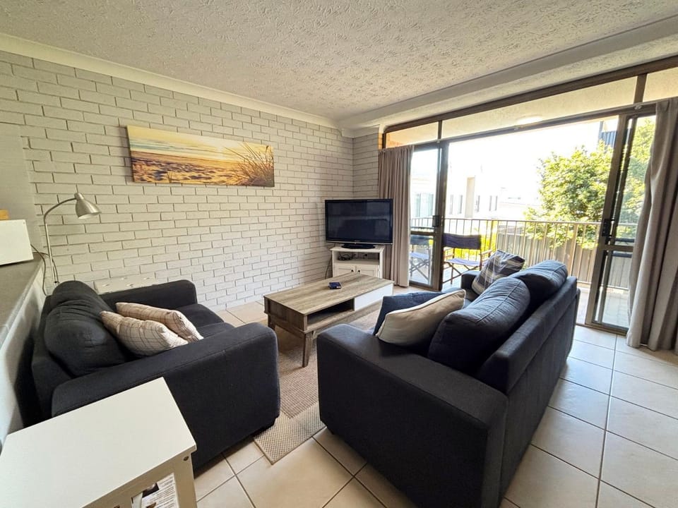 Seacrest 5 - Bring your own linen. Apartment in South West Rocks