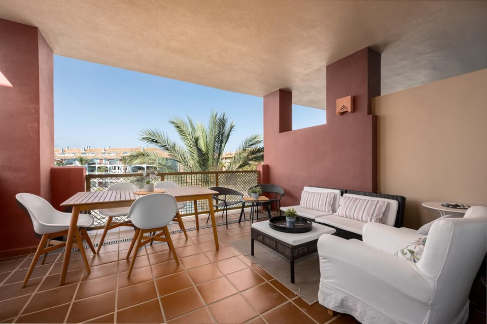 Patio, Seating area