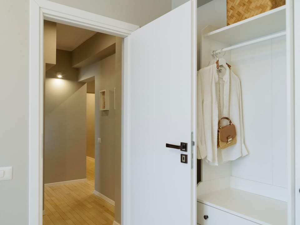 Luxurious 3BR Flat - Amazing Views - 3 Balconies Apartment in Bucharest
