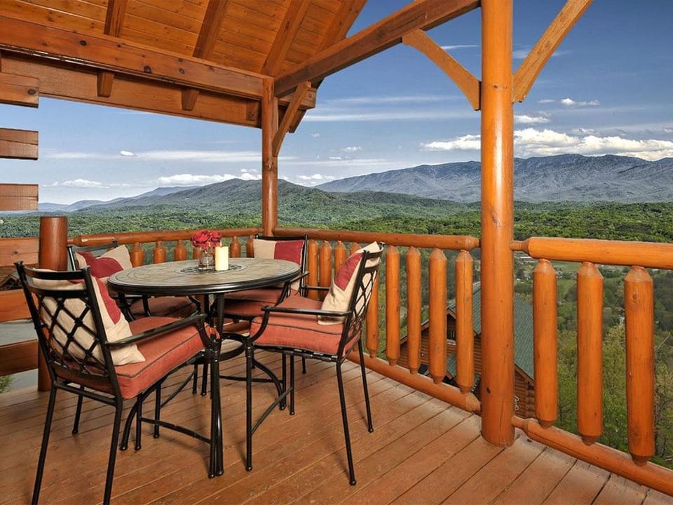 Balcony/Terrace, Mountain view