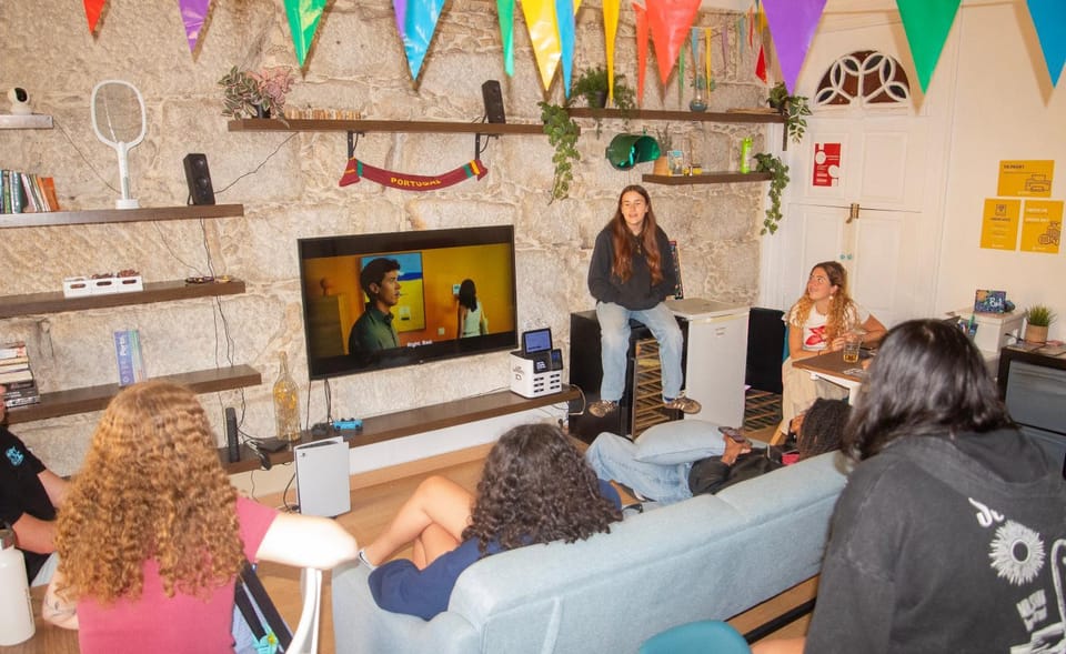 TV and multimedia, Dining area