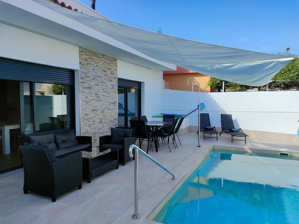 Patio, Pool view, Swimming pool, sunbed