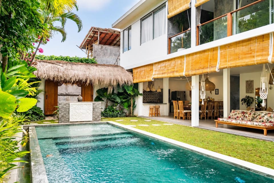 Villa Vittoria Bali Villa in Kuta