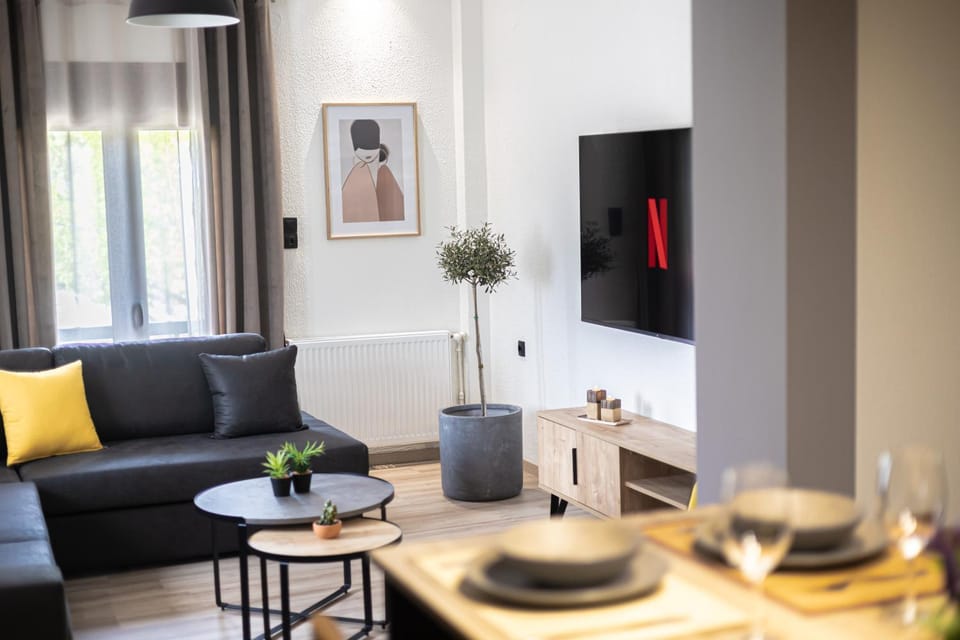 TV and multimedia, Living room