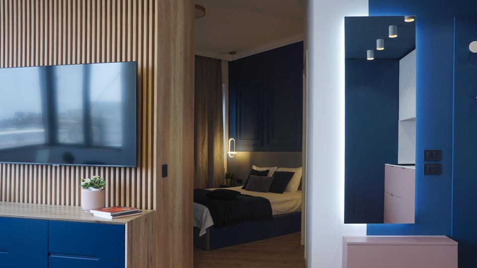 Blue Sunnyside Studio - Central Location Apartment in Bucharest