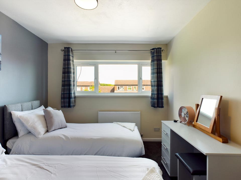 Tranquil Telford Retreat - 3 Bedroom House House in Telford