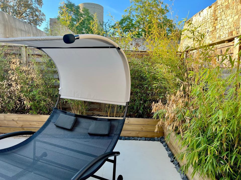 Day, Garden, Balcony/Terrace