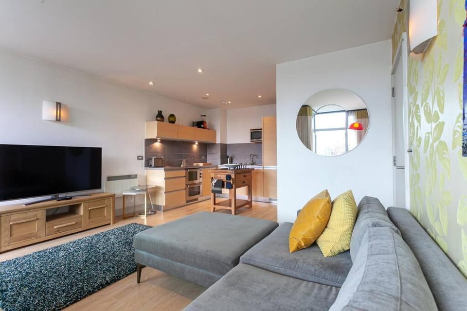 1 Bed Deansgate Flat Apartment in Salford