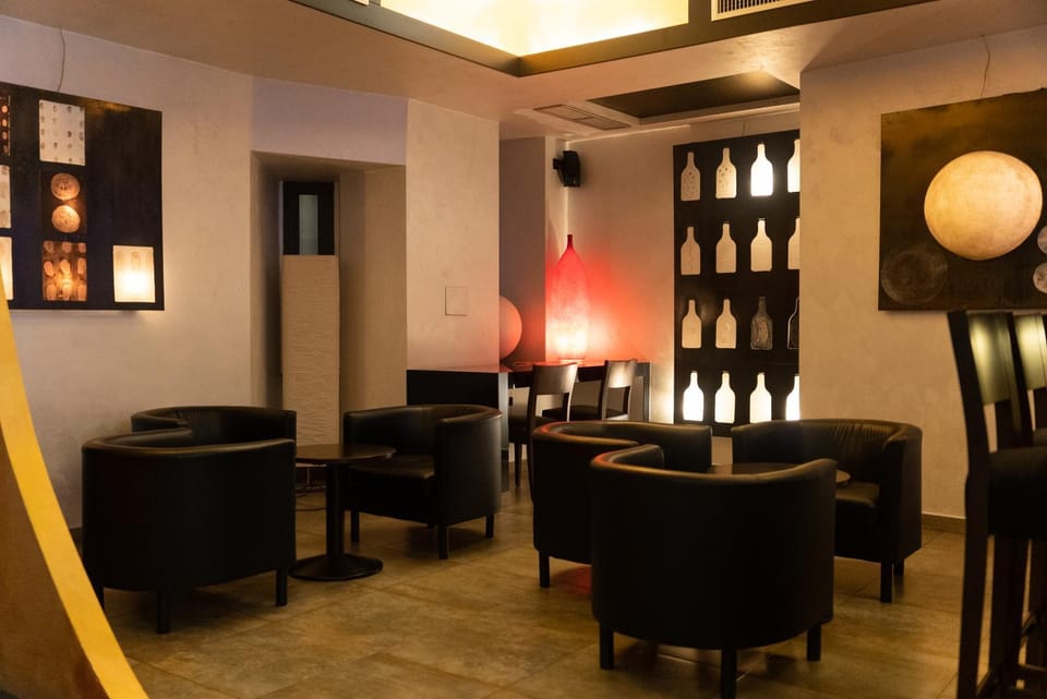 Lounge or bar