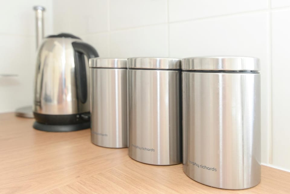 Coffee/tea facilities, Kitchen or kitchenette