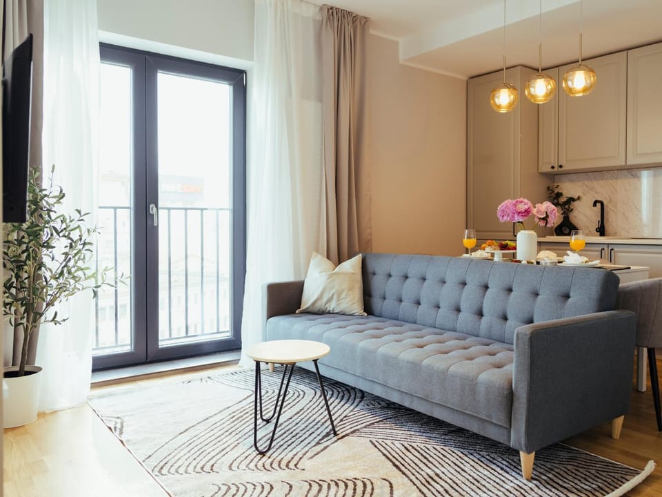 Superb City View - Bright & Stylish - 2BR Apartment in Bucharest