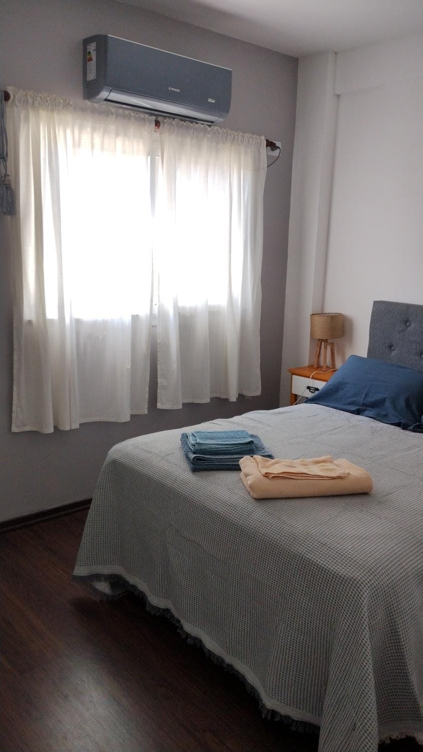 towels, air conditioner