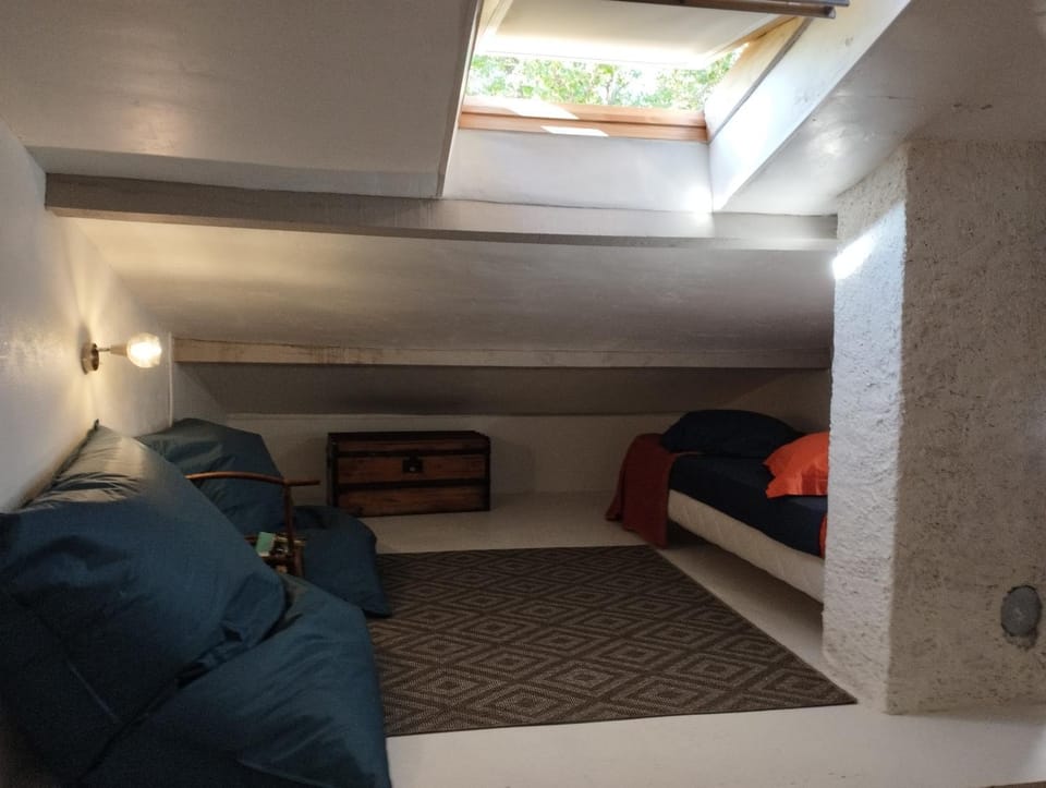 Chambre d’hôtes l’Orange Bleue Bed and Breakfast in Provence-Alpes-Côte d'Azur