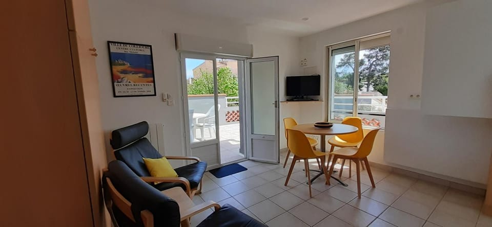 LA CIGALE ARGELES - MADELOC Apartment in Argeles-sur-Mer