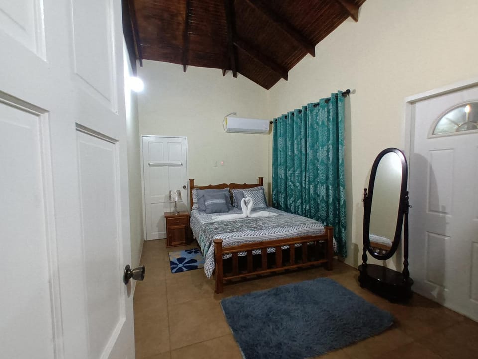 La Casa de Castara Apartment in Western Tobago