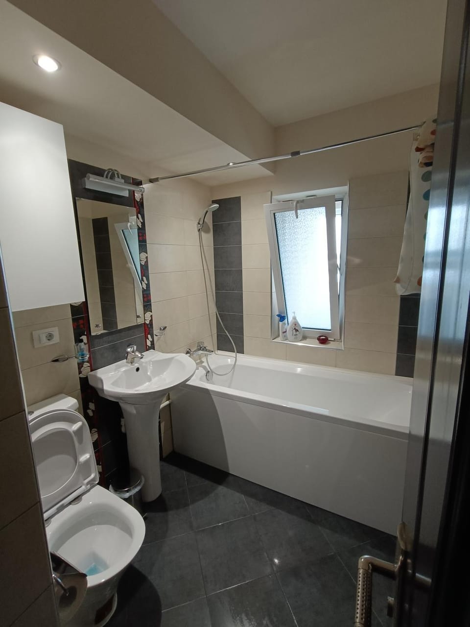 Apartament in centrul Iasului (Lapusneanu) Apartment in Romania