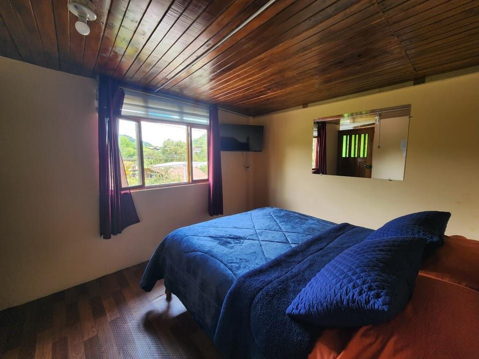 LA TRANQUILIDAD Hostel in Pichincha