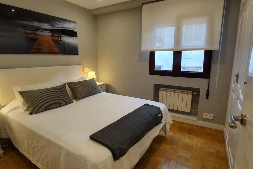 Moderno Apartamento en el Centro. El Carmen WIFI Apartment in Gijón