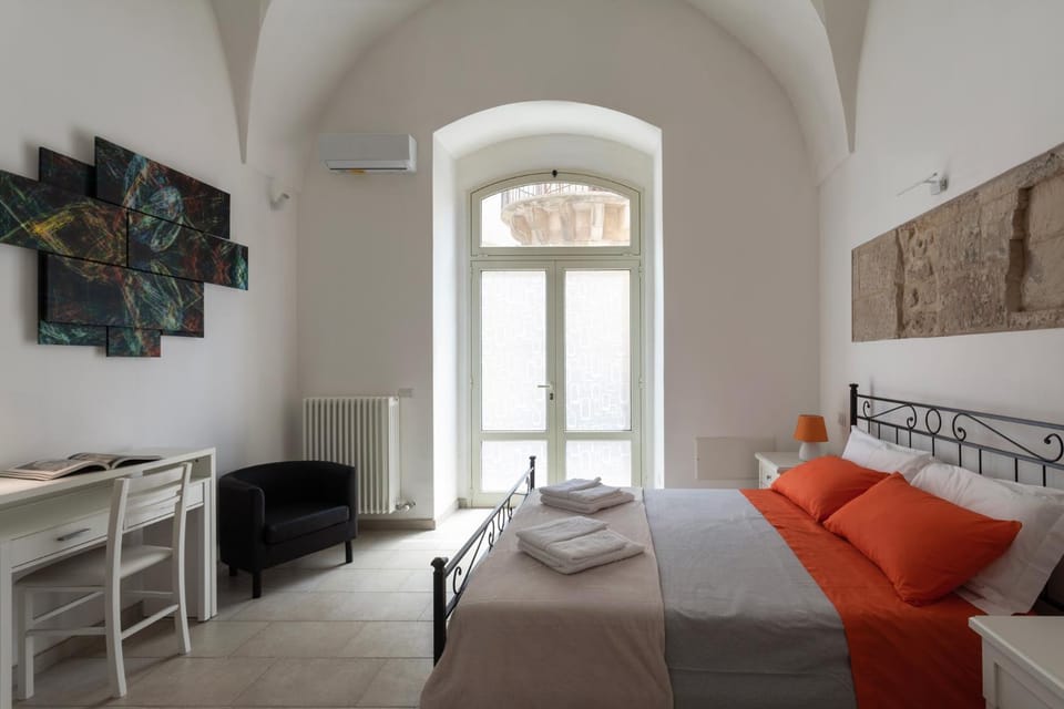 Bed, Photo of the whole room, Bedroom, towels, air conditioner