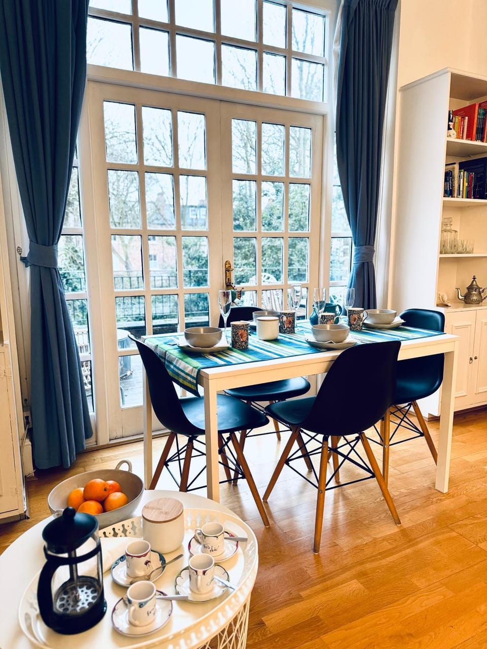 Amazing holidays home with a terrace House in London Borough of Camden