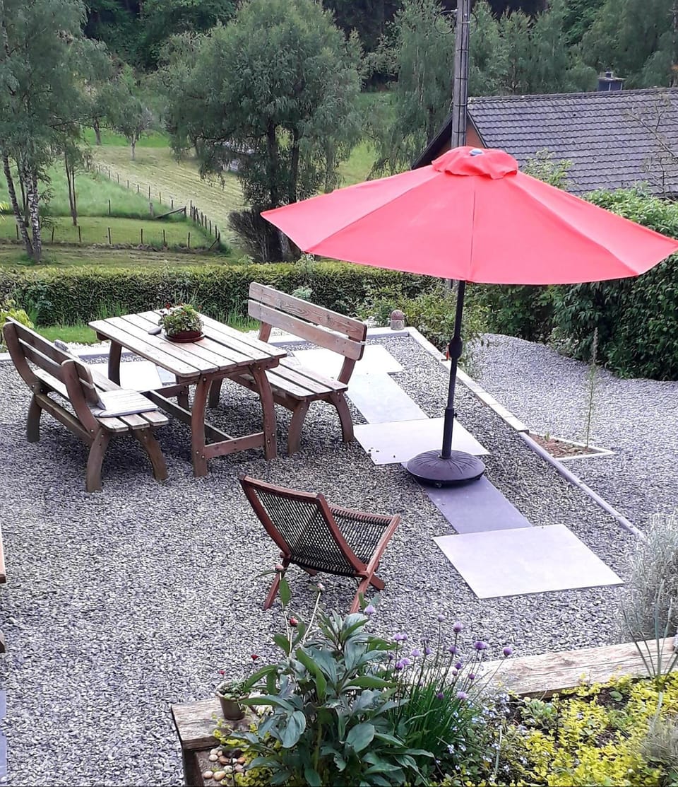 Chambre Aqualine Country House in Wallonia, Belgium