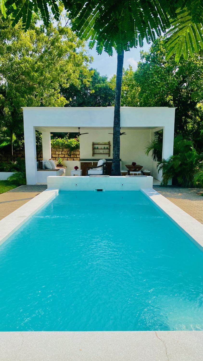 Patio, Swimming pool