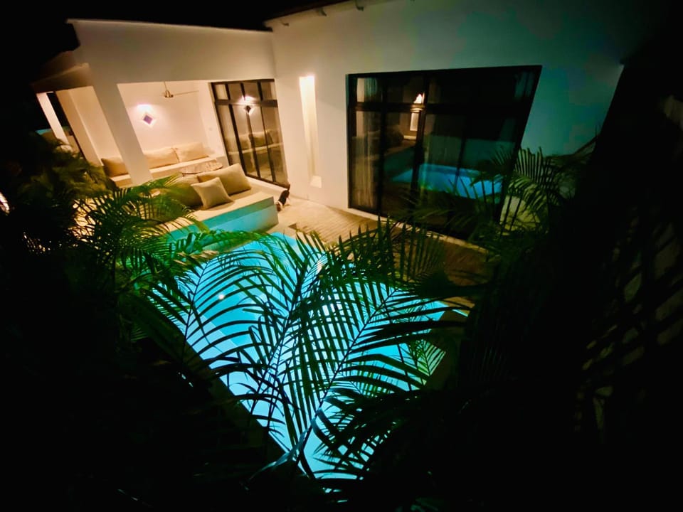 Swimming pool