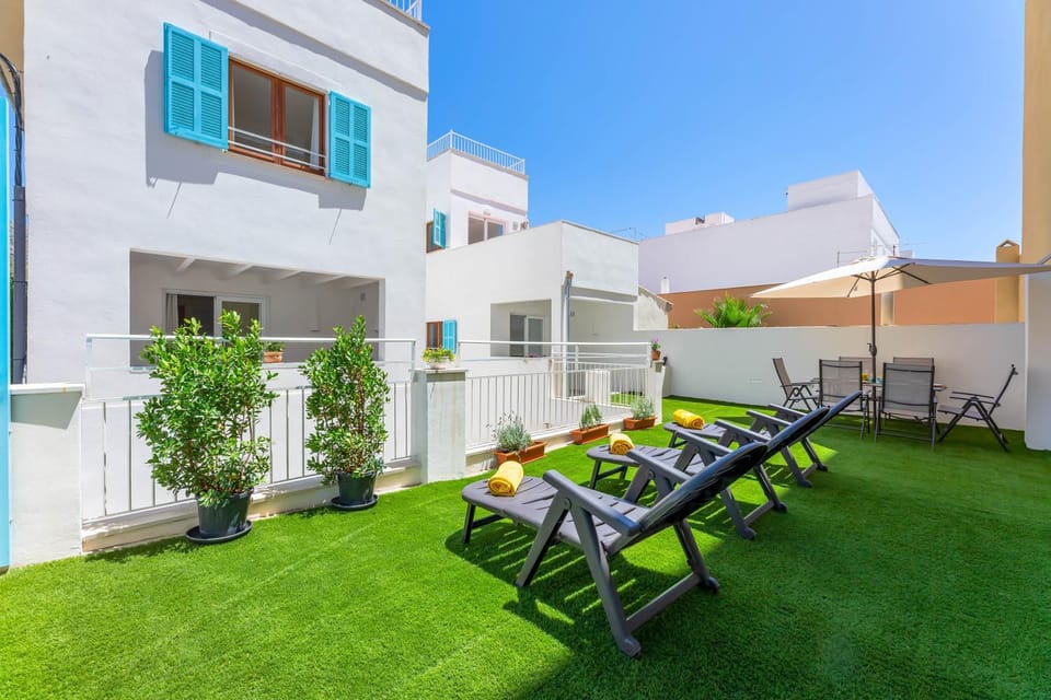 Property building, Balcony/Terrace