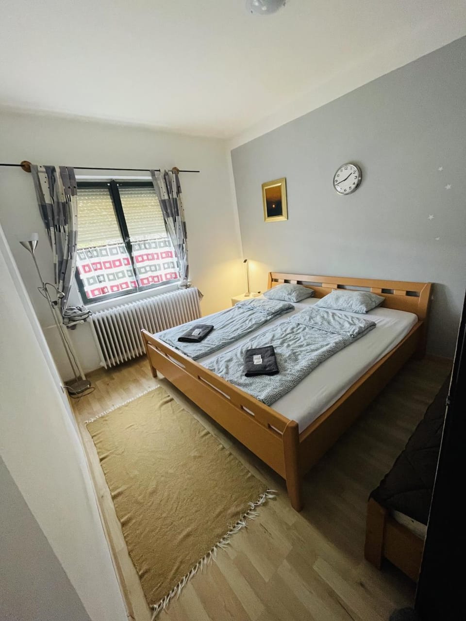 Bed, Photo of the whole room, Bedroom, Garden view, towels