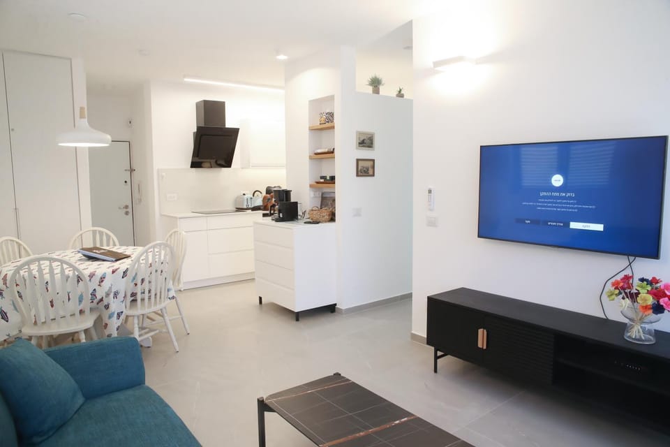 Living room, kitchen