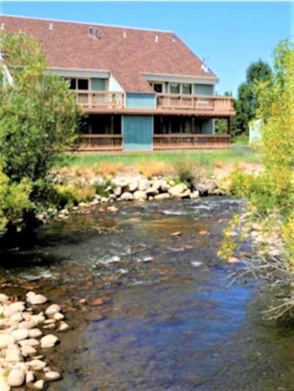 Property building, Natural landscape, View (from property/room), Area and facilities