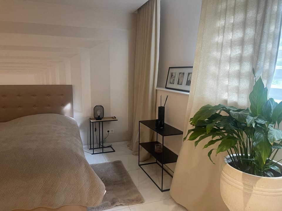 Moderne, ruhige Ferienwohnung , ideal zum Abschalten Apartment in Rhineland-Palatinate