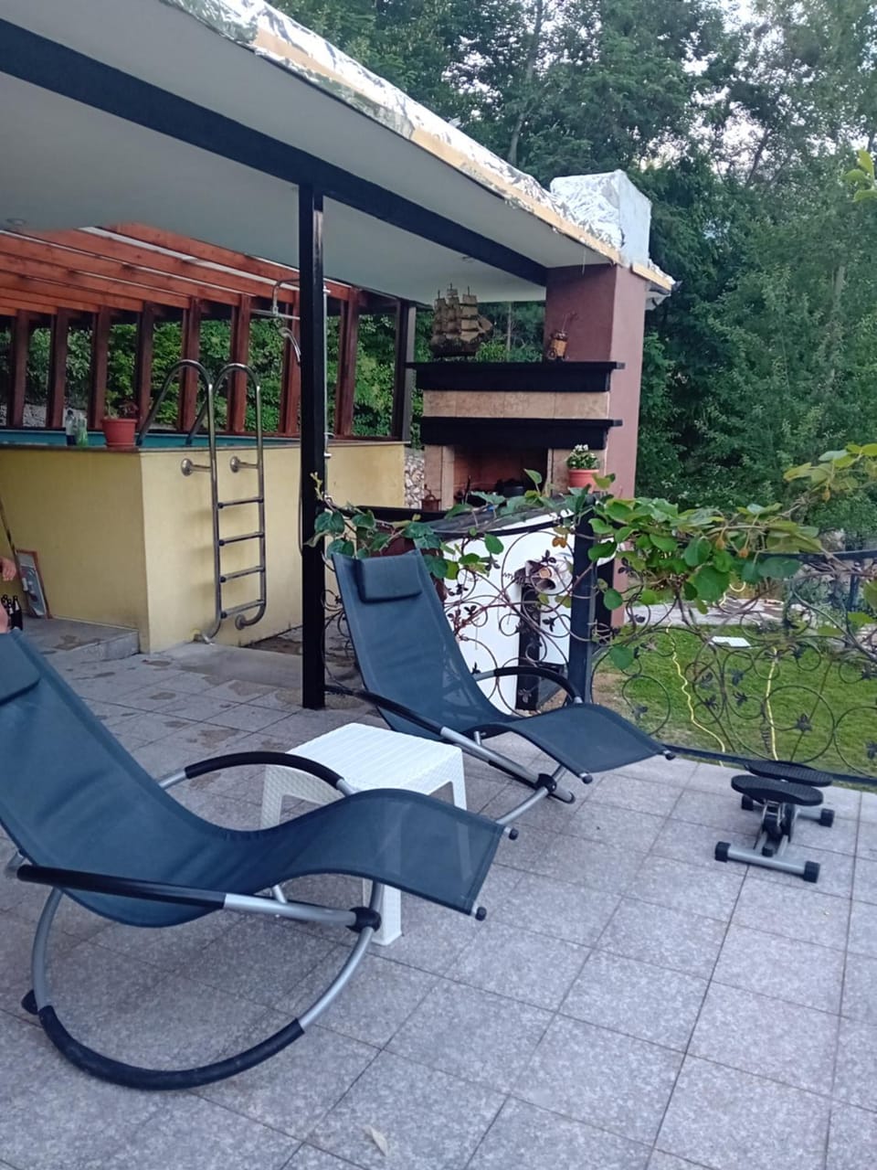 Villa Drinski biser sa bazenom Villa in Bosnia and Herzegovina