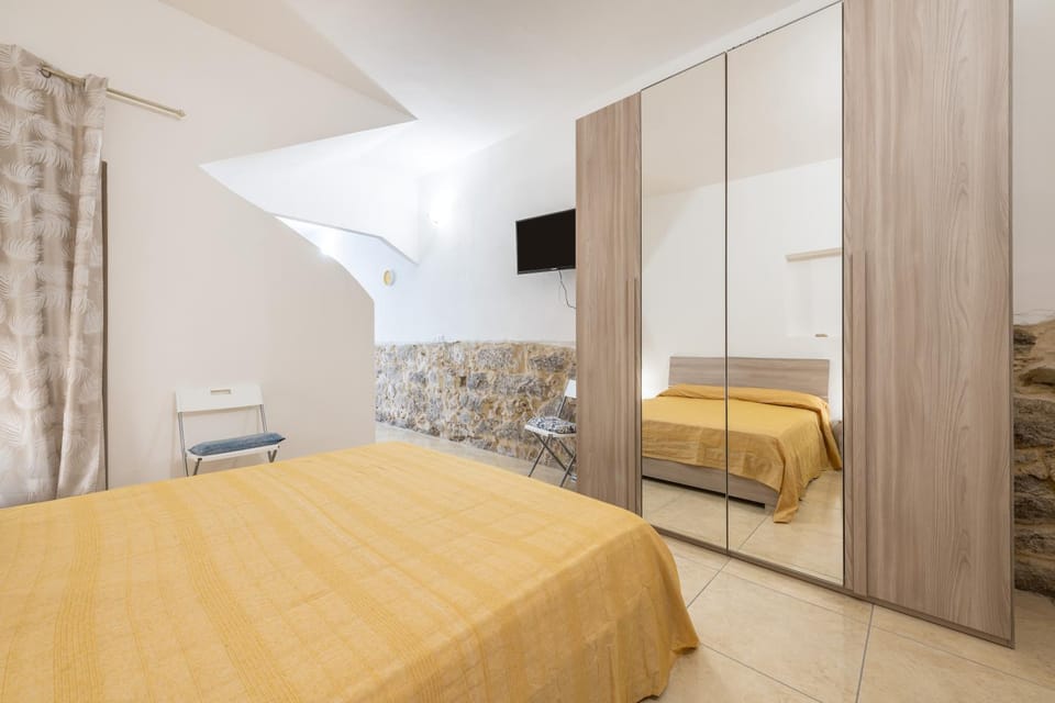 Living room, Bedroom