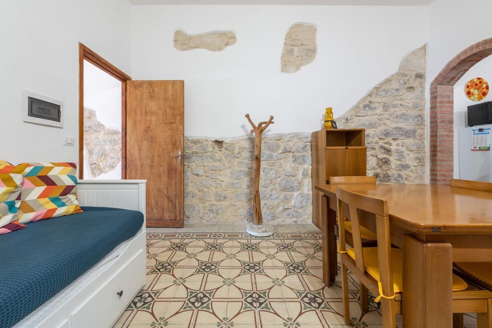 Property building, Living room, Bedroom