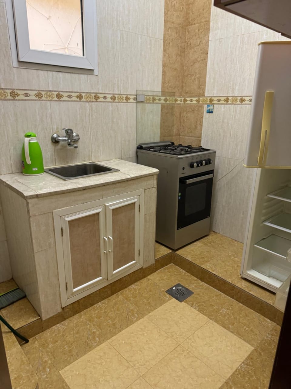 شقه ثلاث غرف عوقد Apartment in Oman