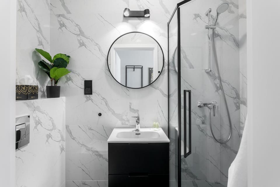 Shower, Bathroom