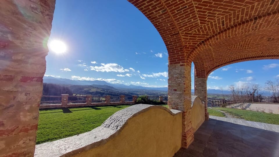 Relais Colle Messino Briaglia Mondovì Bed and Breakfast in Piedmont