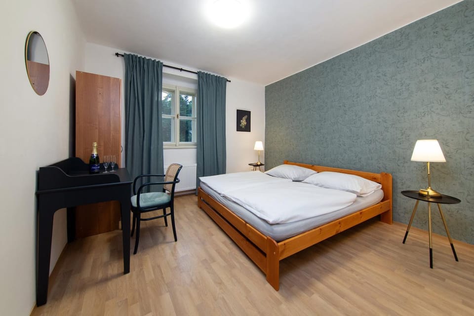Zámek Nečtiny Hotel in Czechia