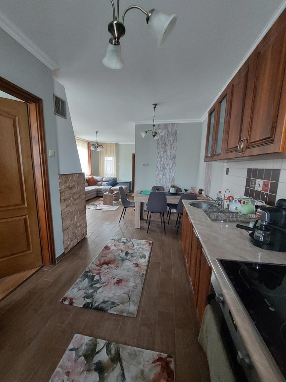 Akácvirág Airport Vendégház Apartment in Hungary