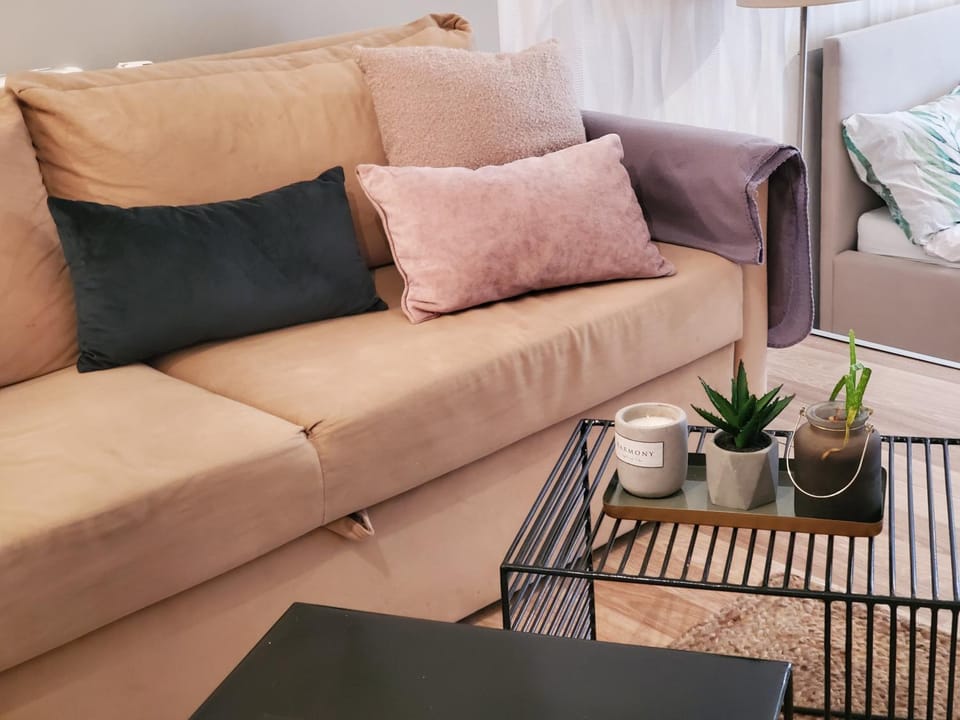 Seating area, Drinks