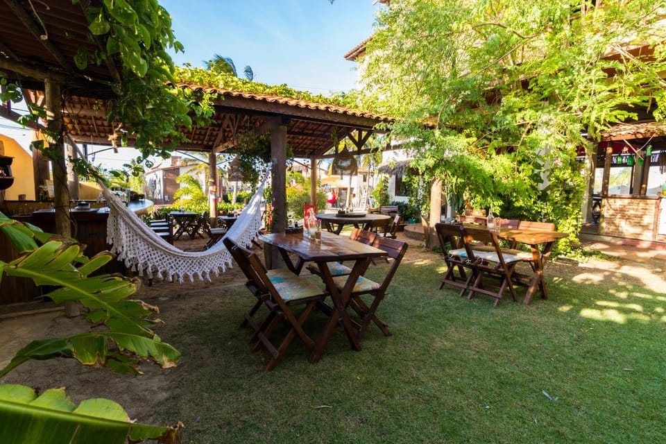 Restaurant/places to eat, Banquet/Function facilities, Garden view