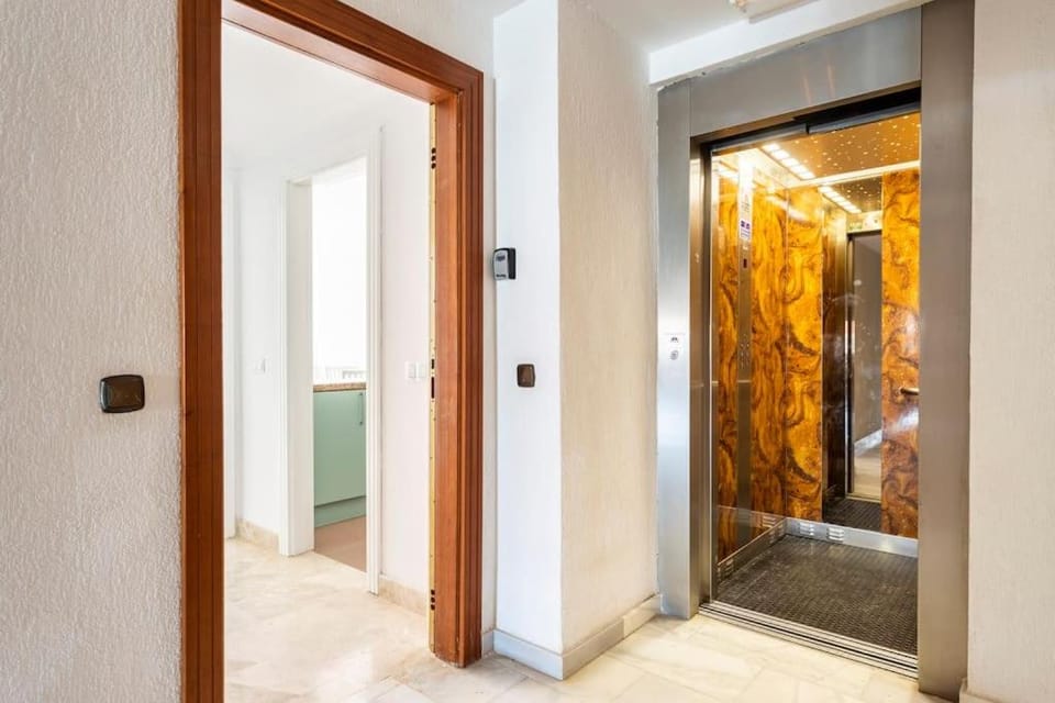 elevator