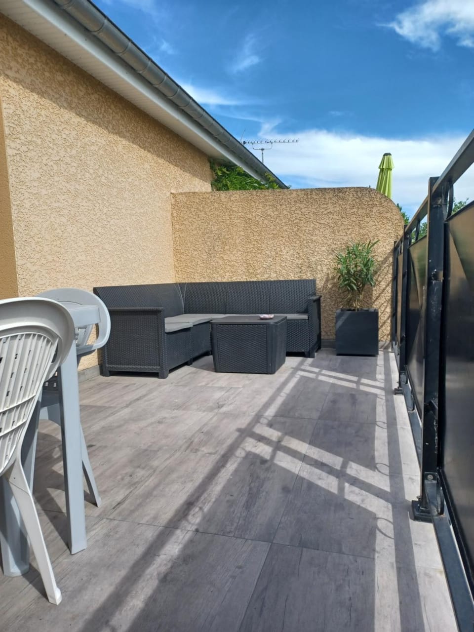 Patio, Balcony/Terrace, Balcony/Terrace